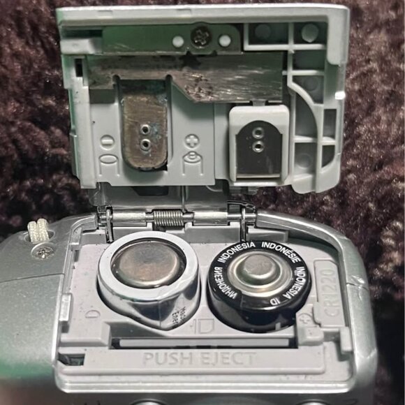 Canon Powershot A470 Digital Camera - Picture 5 of 5